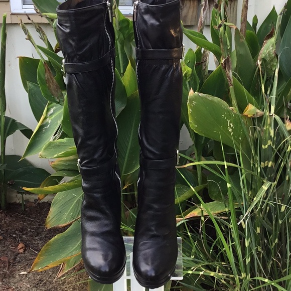 Michael Kors Black Veronica Platform Boots - Picture 8 of 16